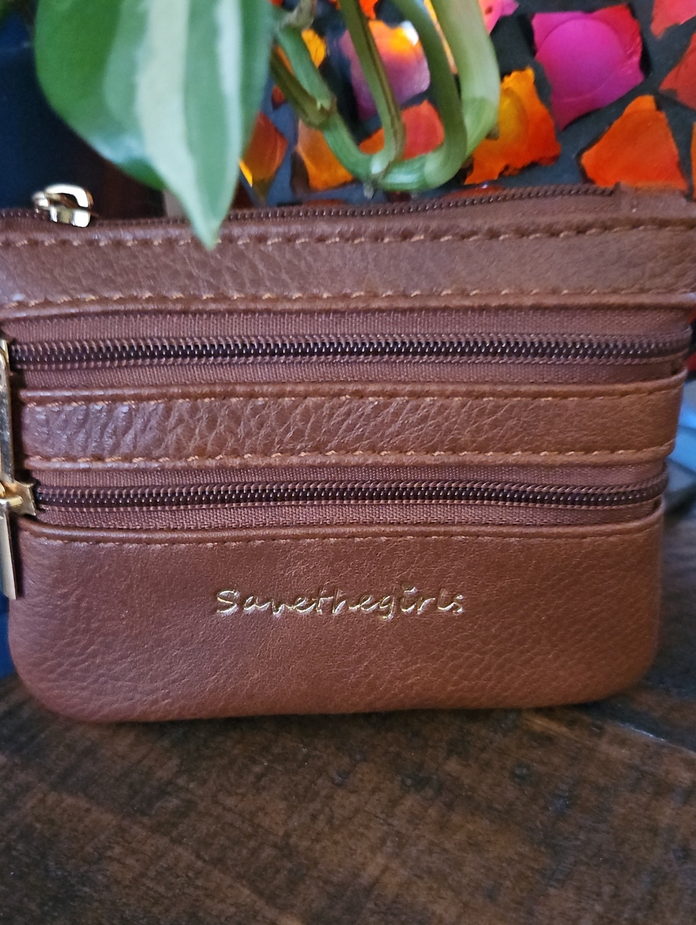 Sweetheart Brown Leatherette Zip Wallet for Women